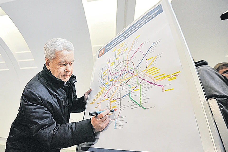 В 2014 году Сергей Собянин открыл новую станцию подземки «Лесопарковая».