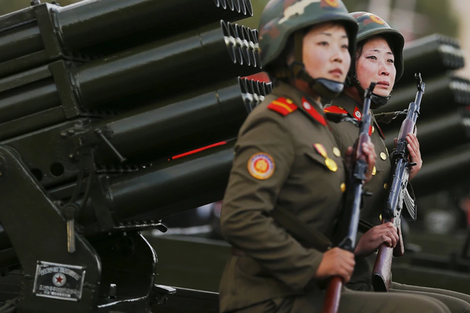 В Пхеньяне прошел военный парад, посвященный 70-летию Трудовой партии Кореи