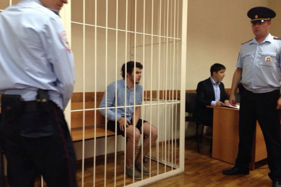 28 октября в Самарской области проходит суд над Владиславом Роговиком.