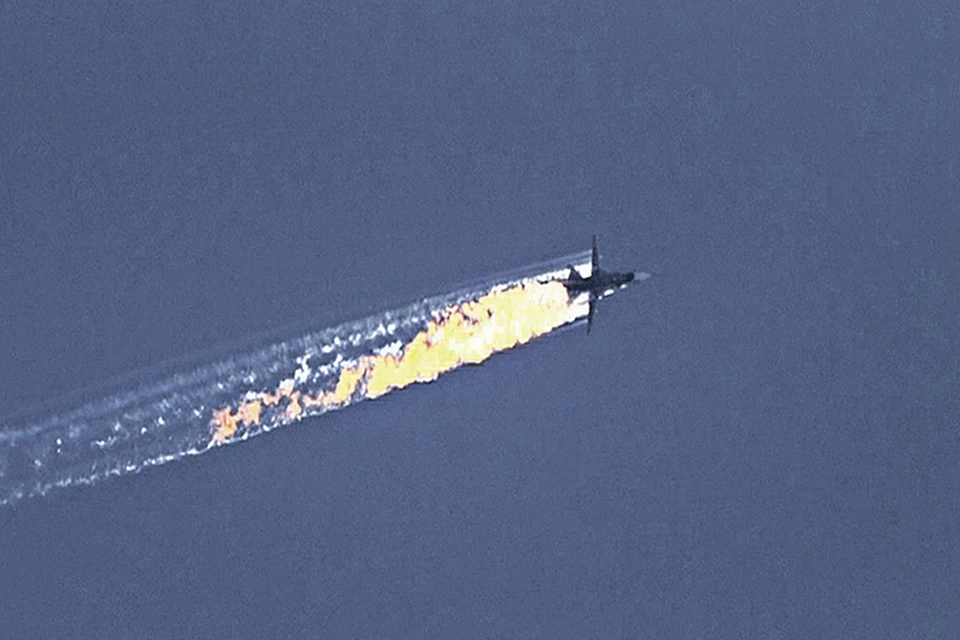 Утром вторника ВВС Турции сбили российский фронтовой бомбардировщик Су-24М в небе над Сирией.