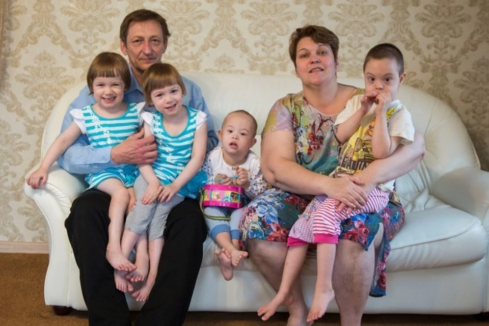 За последние пять лет Черноокие "родили" пятерых приемных малышей.