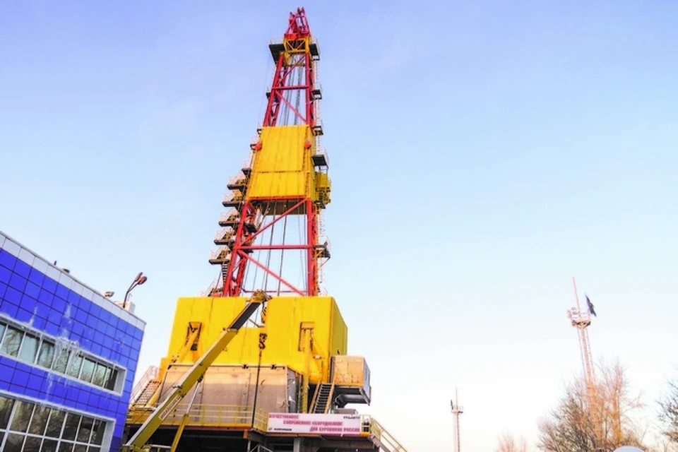 Основная гордость буровой - верхний привод СВП 320 ЭЧР производства «Уралмаш НГО Холдинг».