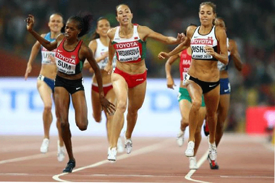 Марина выиграла забег на 800 м. Фото: iaaf.com