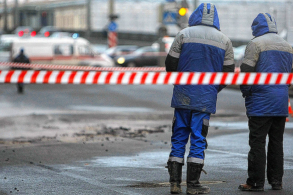 В Петропавловске-Камчатском трое школьников погибли, провалившись в тепловую камеру с горячей водой.