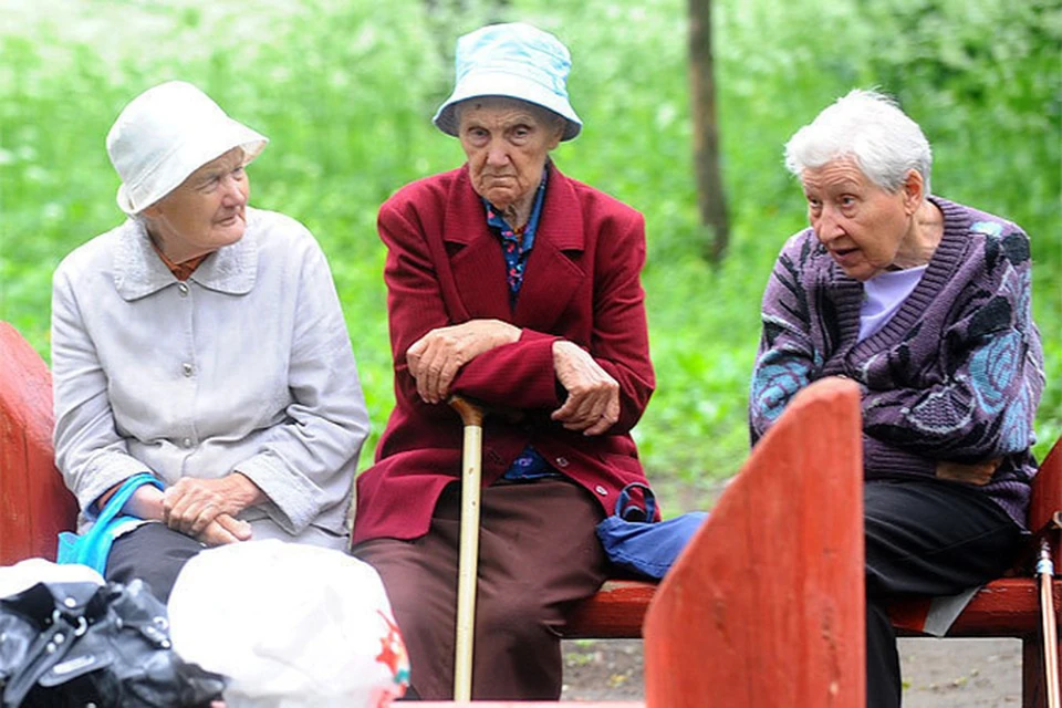 Больших пенсий и качественных социальных услуг у людей старшего поколения уже не будет, - считает Никита Кричевский.