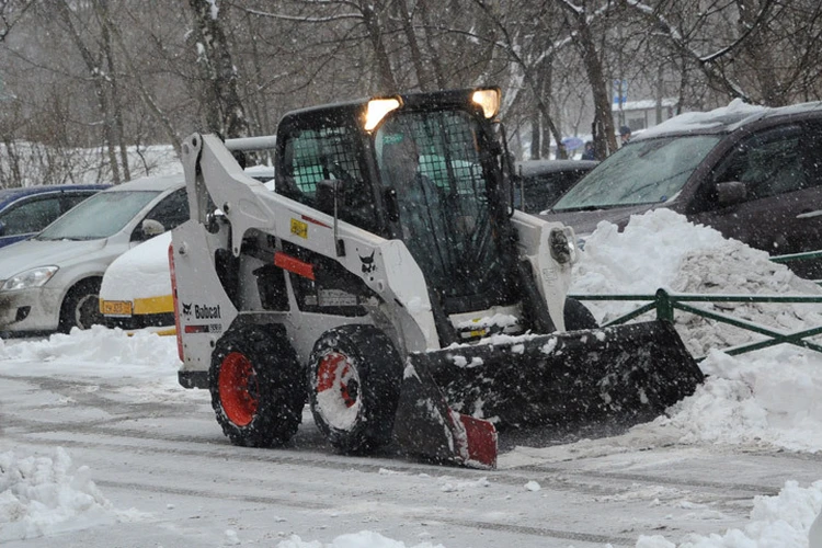 За уборкой снега в Москве следят с помощью видеокамер