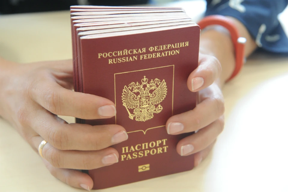 Мужчина живет без фамилии уже 59 лет.