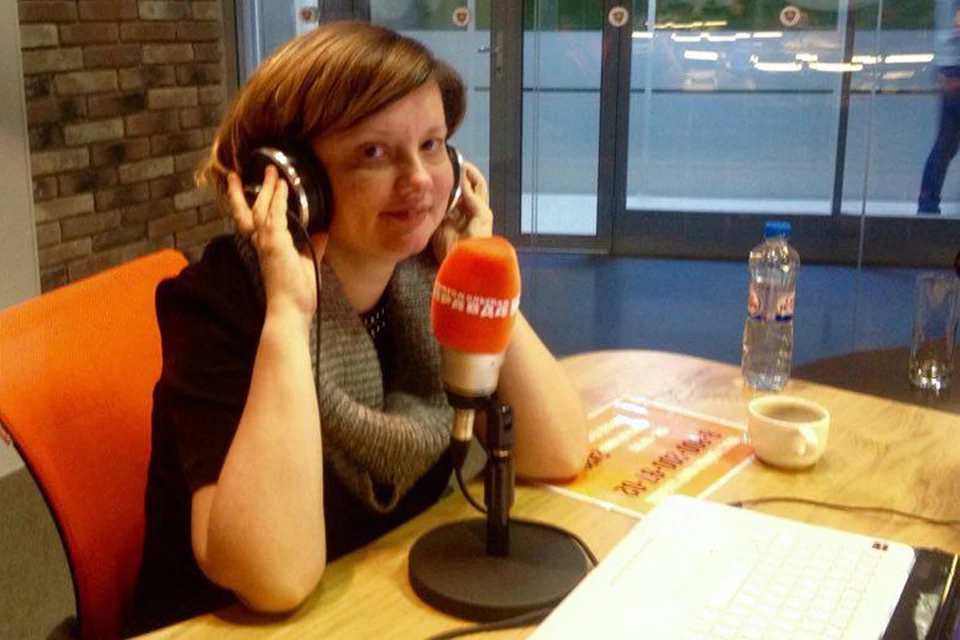 Алена Владимирская отвечает на вопросы слушателей Радио «Комсомольская правда» в эфире программы «Кадры решают»