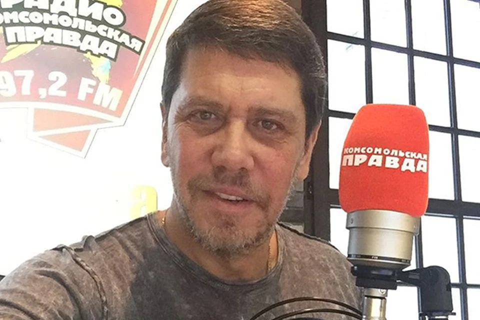 Журналист Олег Лурье в студии Радио "Комсомольская правда"