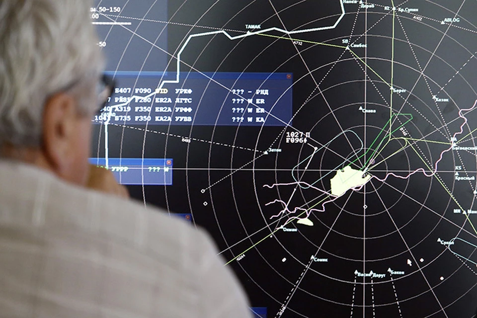 В сети появились записи разговора пилотов разбившегося лайнера с наземными службами. Фото: Валерий Матыцин/ТАСС