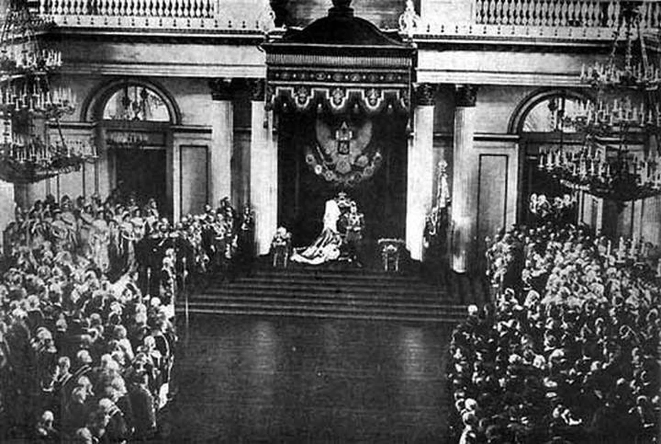 Выступление  Николая II  перед депутатами Государственной Думы