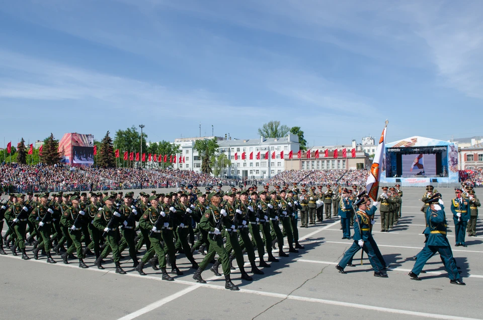 В Самаре прошел Парад Победы.