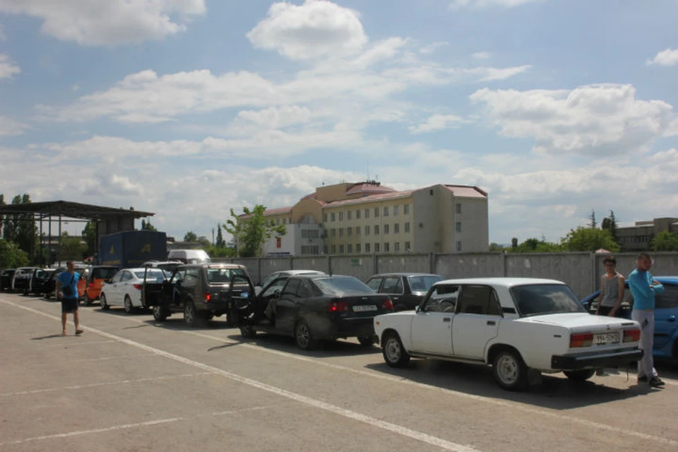 ру владивосток. очередь в гибдд. мрэо живая очередь. гбдд. очередь в гибдд.