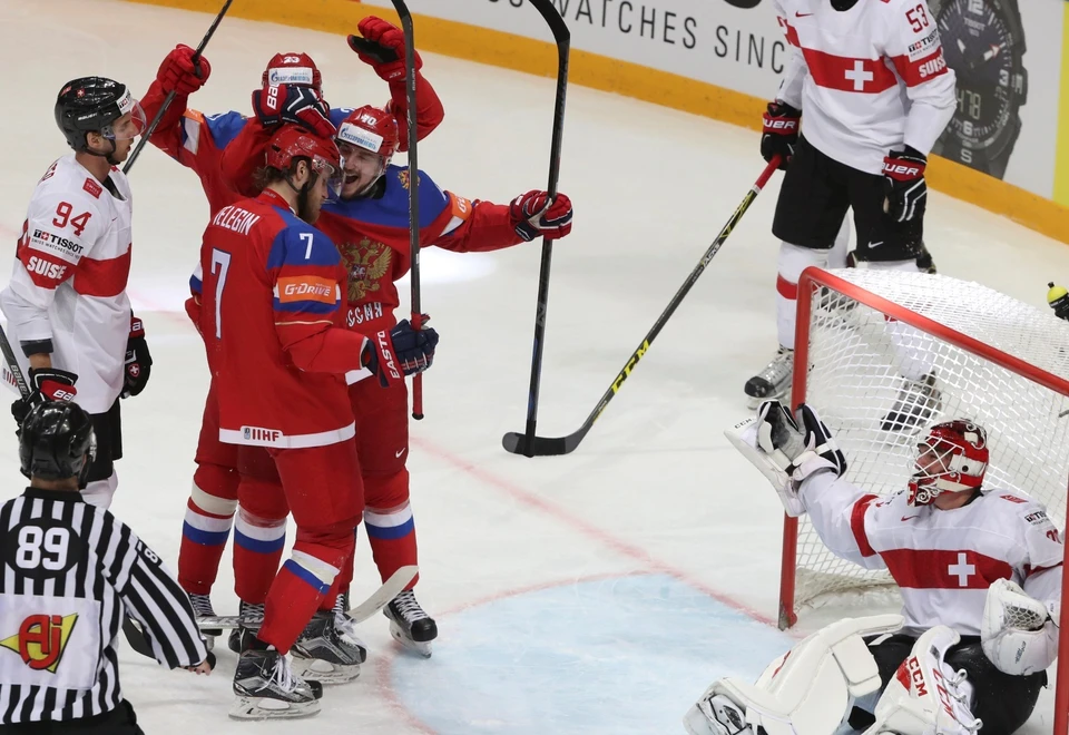 Россия победила Швейцарию со счетом 5:1 на чемпионате мира по хоккею.