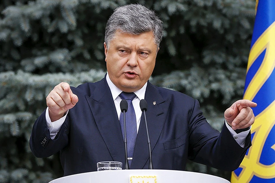 Порошенко заявил, что Украина оградит ЕС от "варварства и тирании"