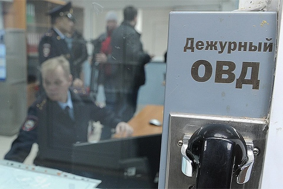 Понадобилось 10 сотрудников полиции, чтобы скрутить нарушителя