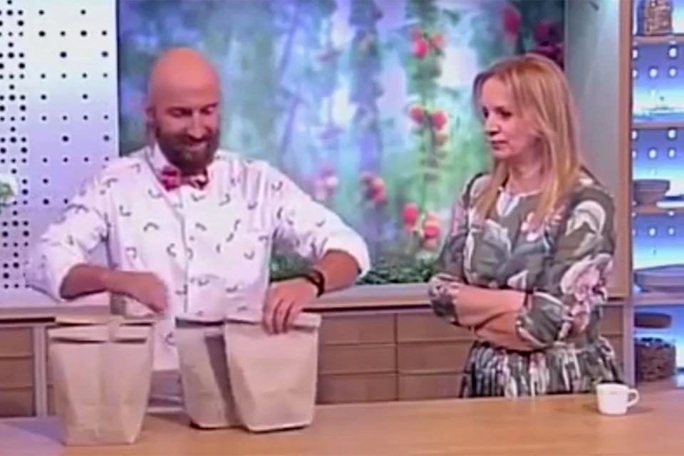 В кулинарное шоу Маржены Рогальски на телеканале PNS пришёл фокусник со своими нехитрыми развлечениями