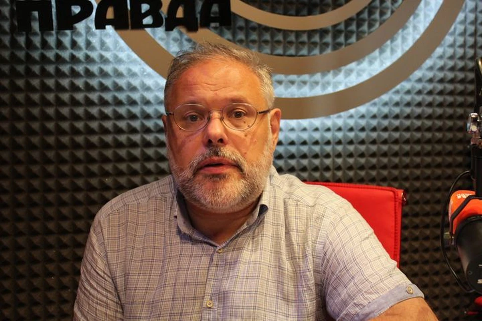 Михаил Хазин прокомментировал актуальные темы в эфире Радио «Комсомольская правда».
