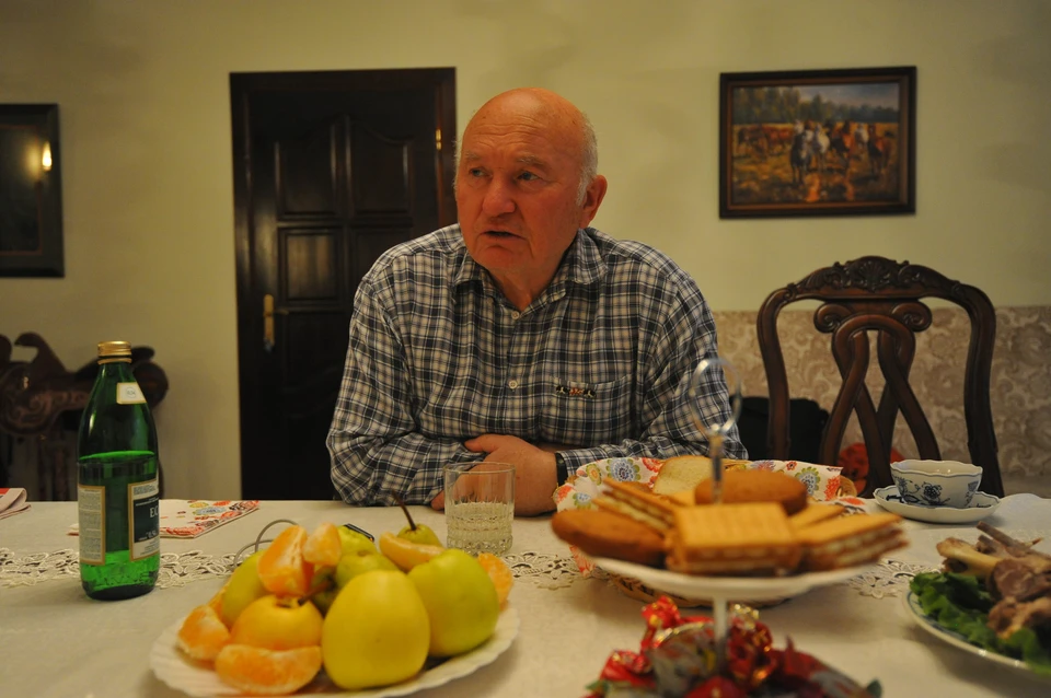 21 сентября экс-мэру Москвы, а ныне - знатному российскому фермеру исполнилось 80 лет.