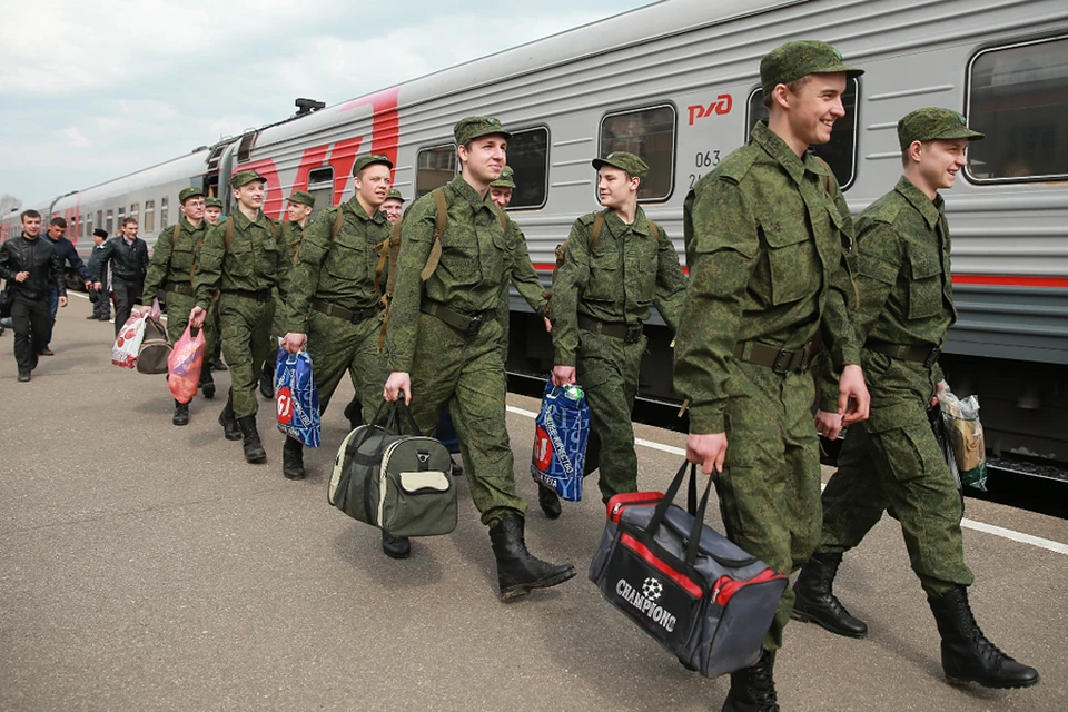 Пока из Сыктывкара готовы отправится на защиту Родины только 75 парней. Фото army-today.ru
