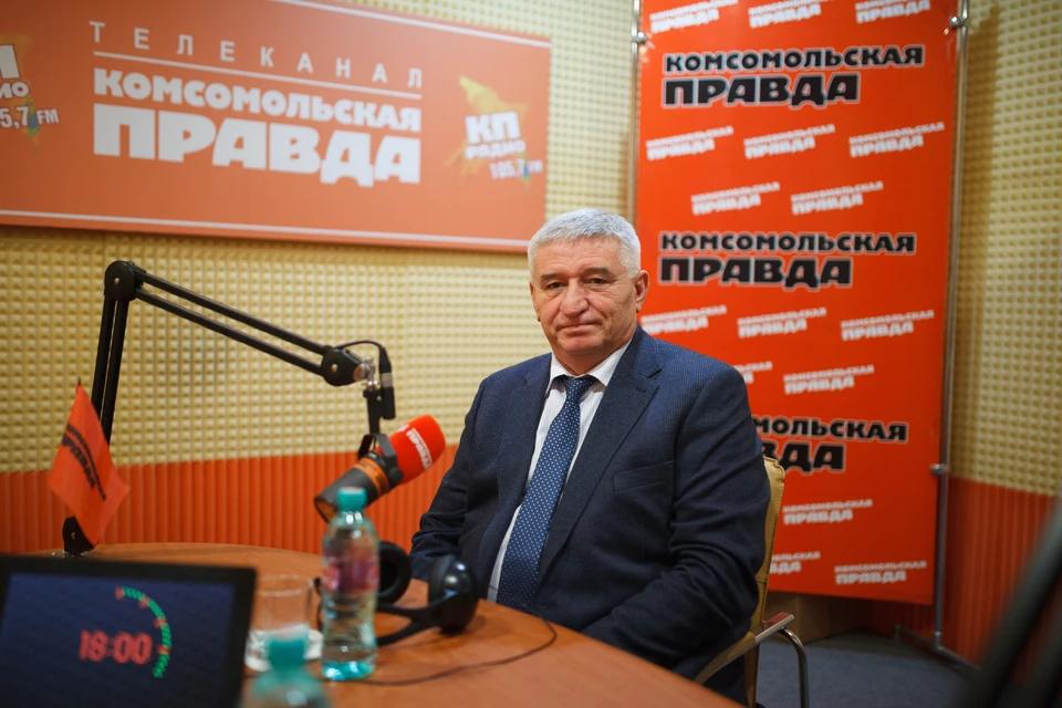 глава администрации города Ставрополя и временно исполняющий обязанности главы города