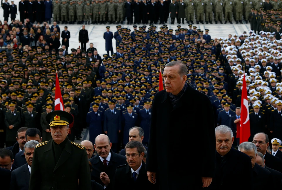 Реджеп Эрдоган заявил, что армия Турции вошла на территорию Сирии, чтобы «положить конец правлению жестокого тирана».