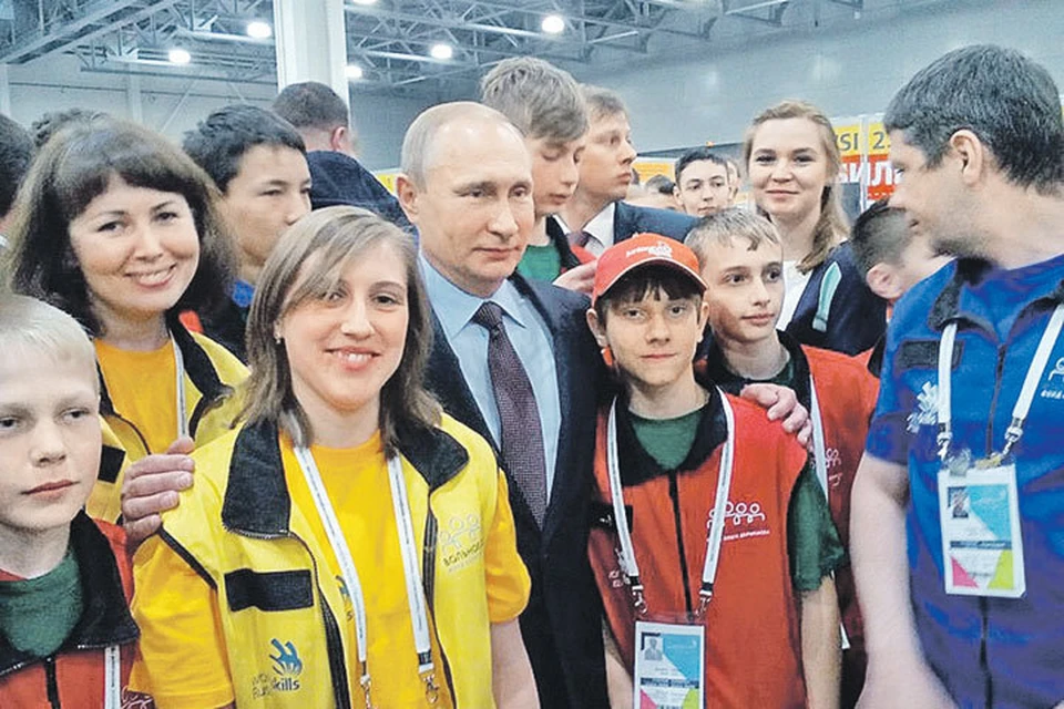 В мае 2016 года Владимир Путин посетил соревнования юниоров в Красногорске. Фото: Евгений СЕЛЕЗНЕВ