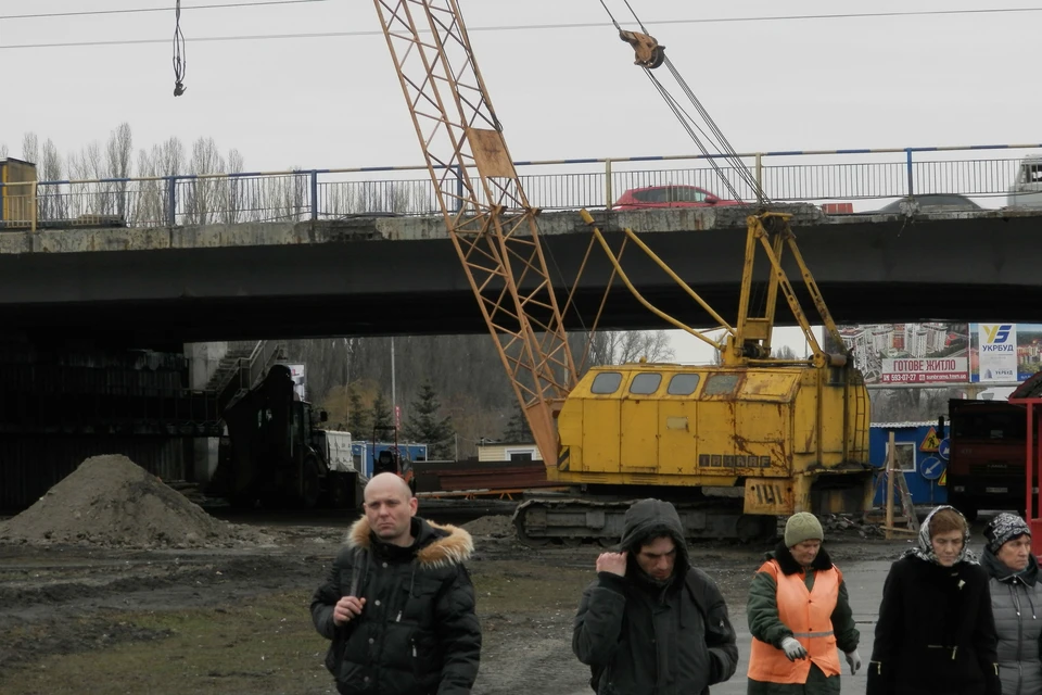 Как выяснилось, из 17-ти мостов Киева 9 могут рухнуть так же, как на Шулявке, то есть они находятся аварийном состоянии.