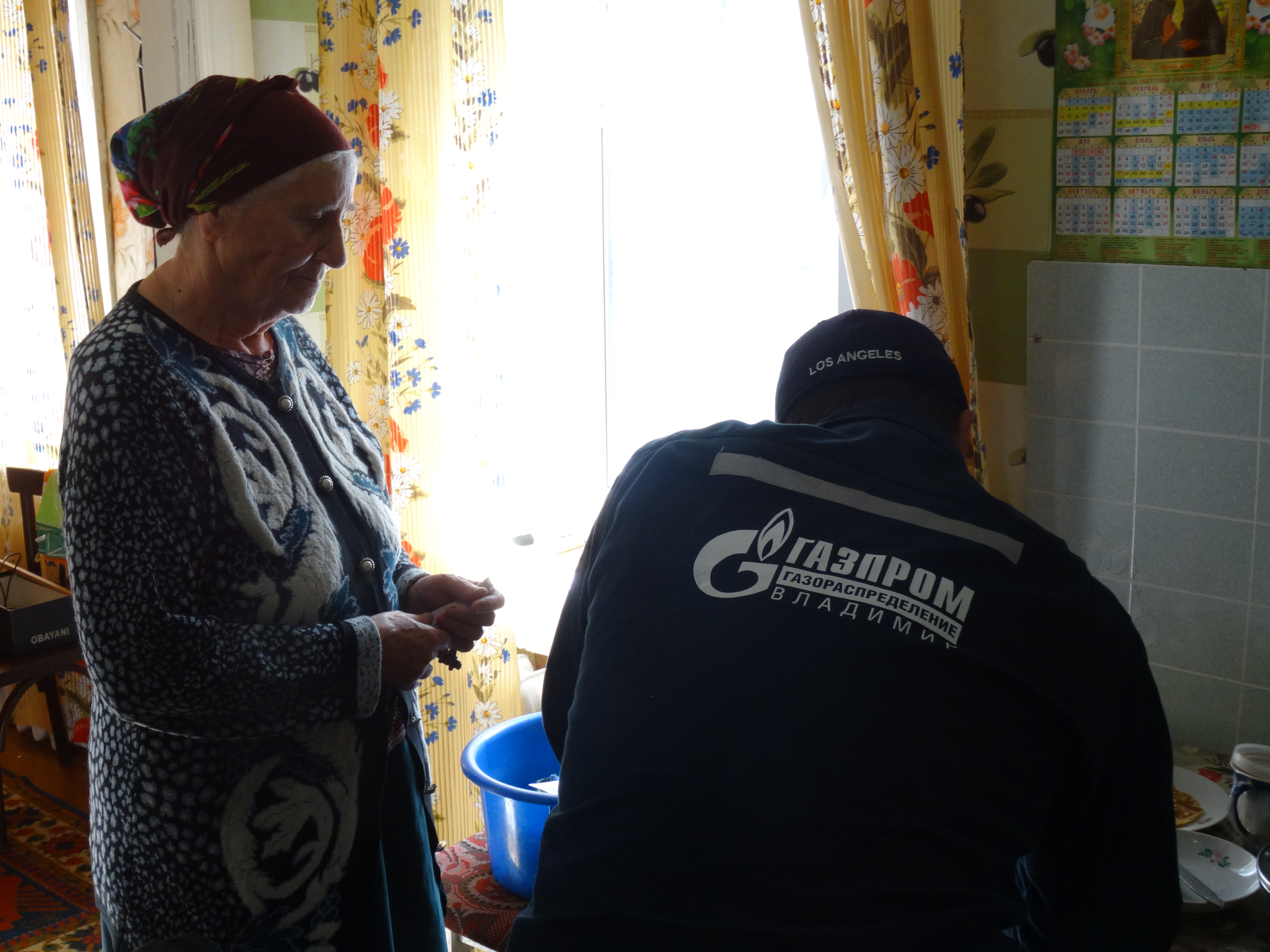 Тамара Трофимовна проживает в доме одна и говорит, что после смерти мужа, а это было пять лет назад, заменила все газовое оборудование