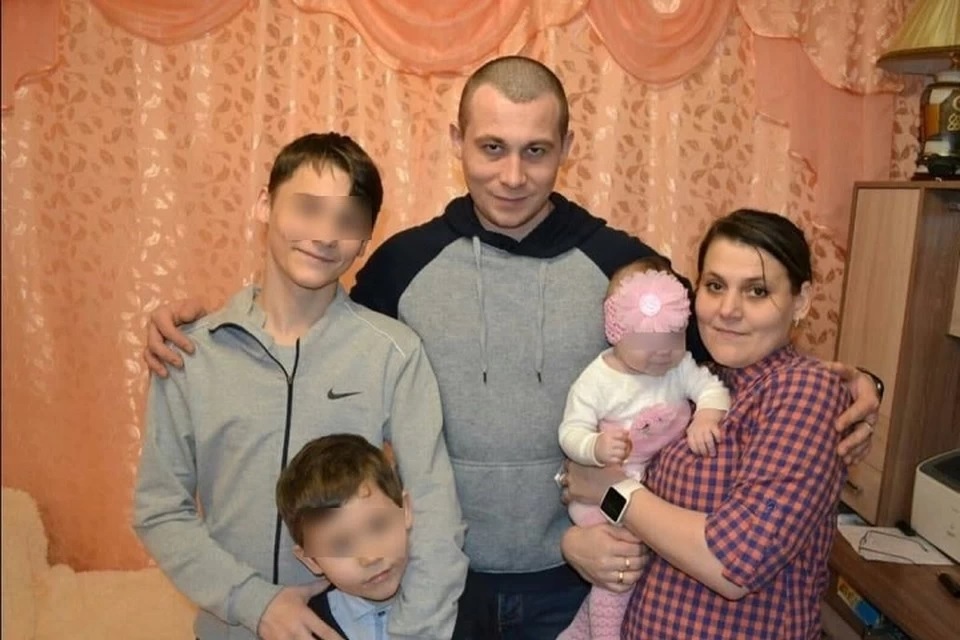 Семья казалась крепкой и счастливой, но только в обществе. Фото: личная страница Ольги Федотовой во VK