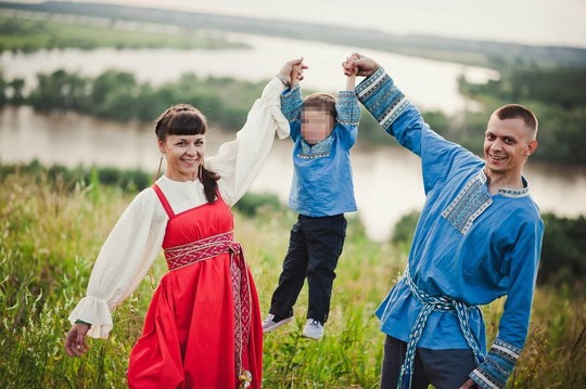 У Вячеслава остались двое маленьких детей, сын и дочь.