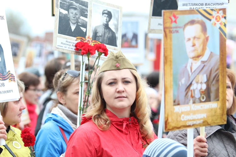 Бессмертный полк в глазове