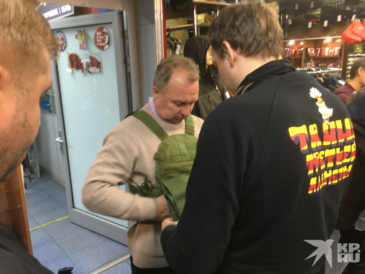 В Минобороны официальных комментариев — надо ли мобилизованным закупать дополнительное обмундирование — не дают