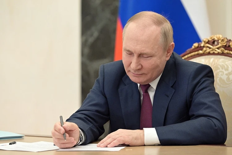 Владимир Путин подписал указ о пилотном проекте по реформе высшего образования.