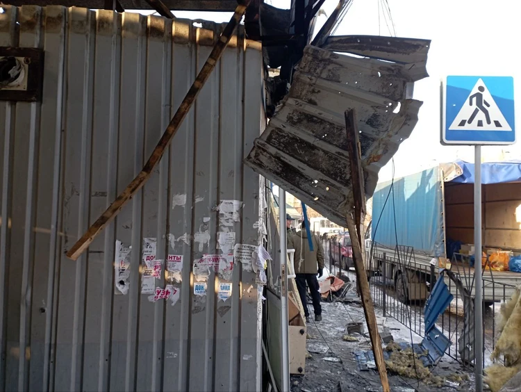 Вооруженные формирования Украины 21 января обстреляли рынок в микрорайоне Текстильщик