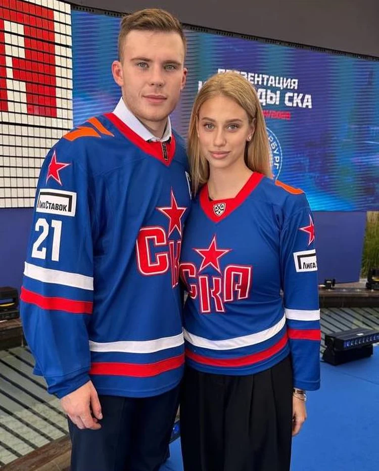 Қисық порно жұлдыздар