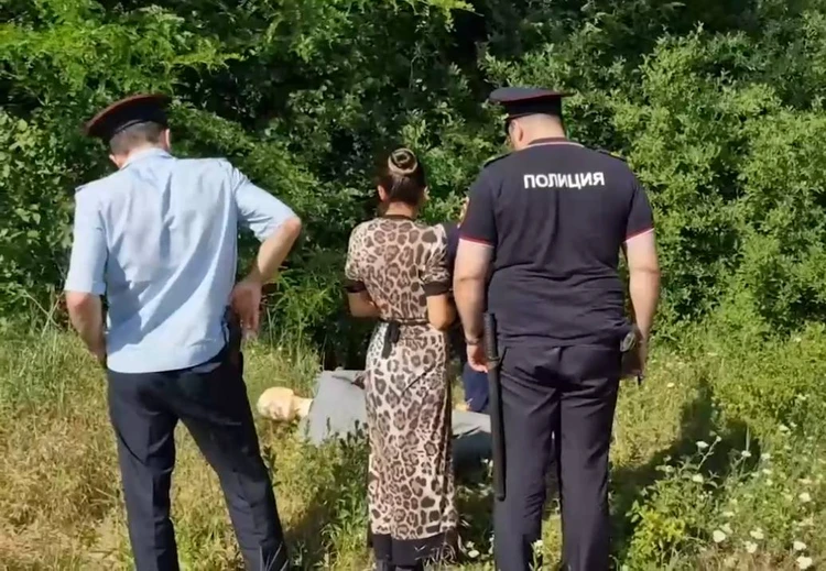 Әдемі әйелдердің попка түскен суреттері