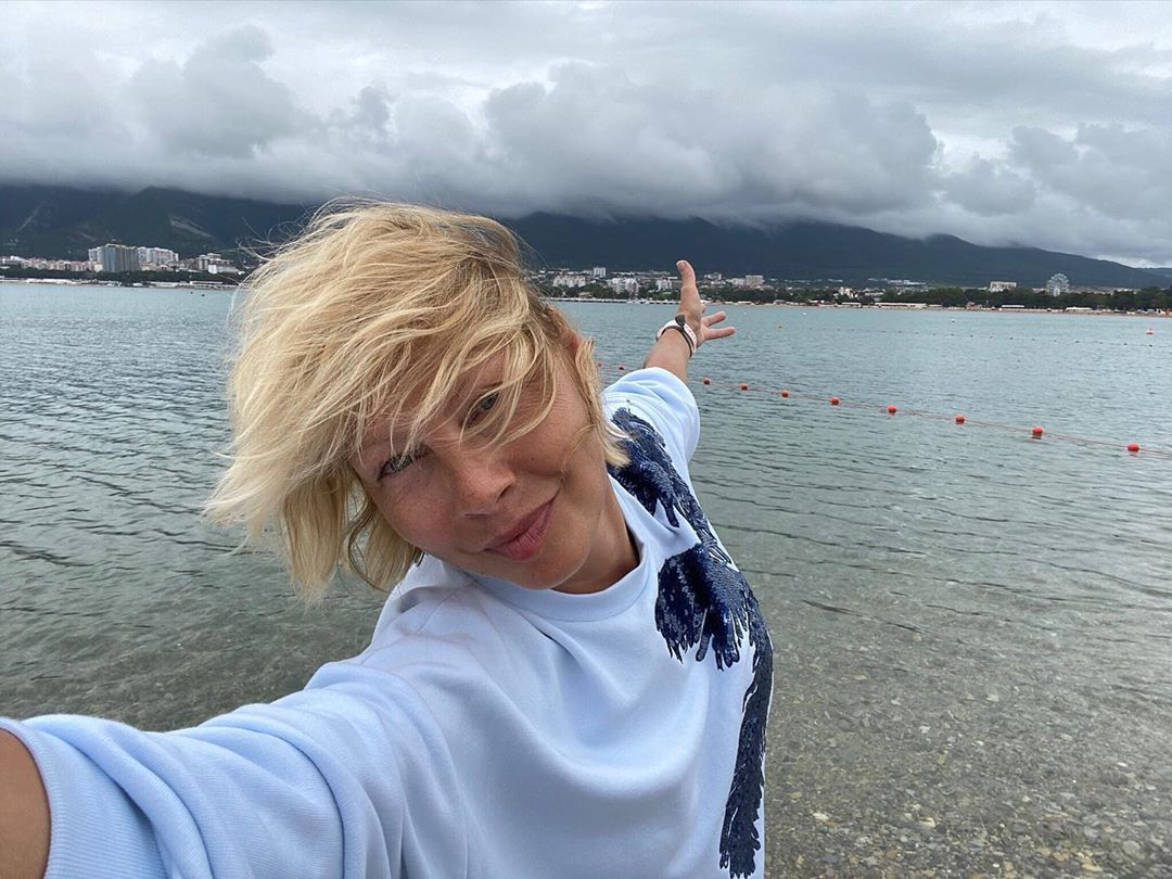Алена Бабенко в восторге от Геленджика.Фото: alena_babenko_official/Instagram